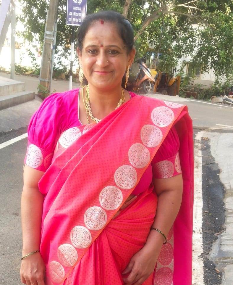 R Lakshmi - Part time Cook in Anjanapura Township in Bangalore Bengaluru