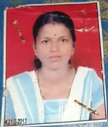 Gauri - Part time Baby Sitter in Adugodi in Bangalore Bengaluru