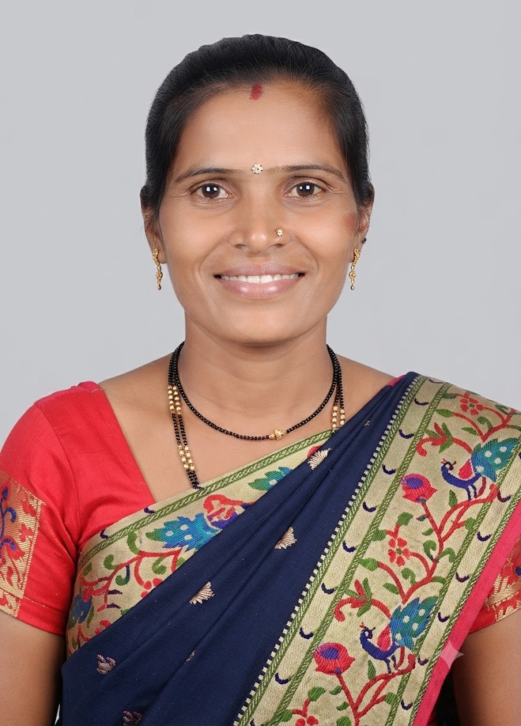 Lakshmi promod sathe - Part time Cleaner and Cook in paud phata in Mumbai