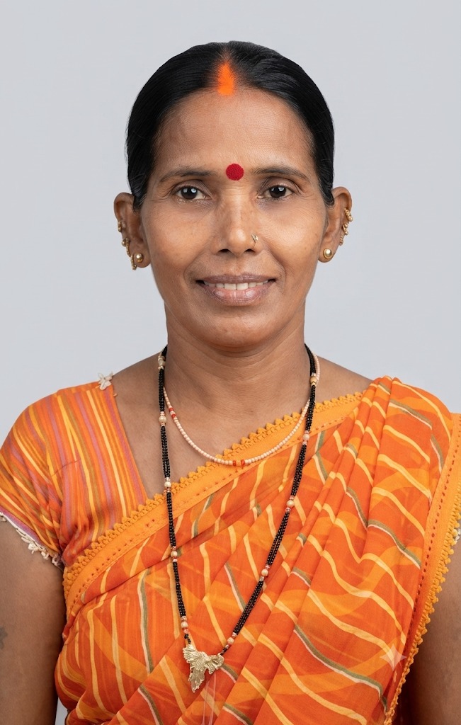 Sangita Ramjit Gupta - Full time Cleaner and Patient Care and Elderly Care and Baby Sitter in Vile Parle in Mumbai