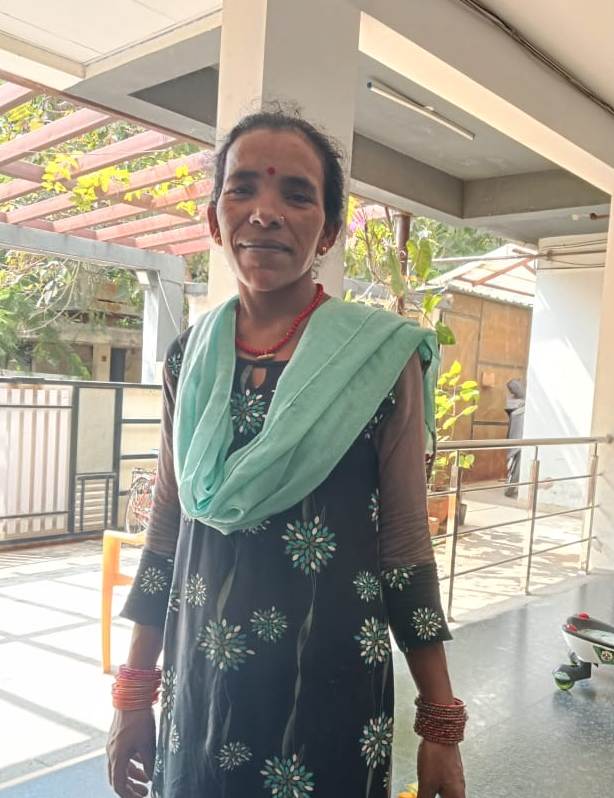Meena singh - Part time Cleaner and Cook in dollars c R in Bangalore Bengaluru