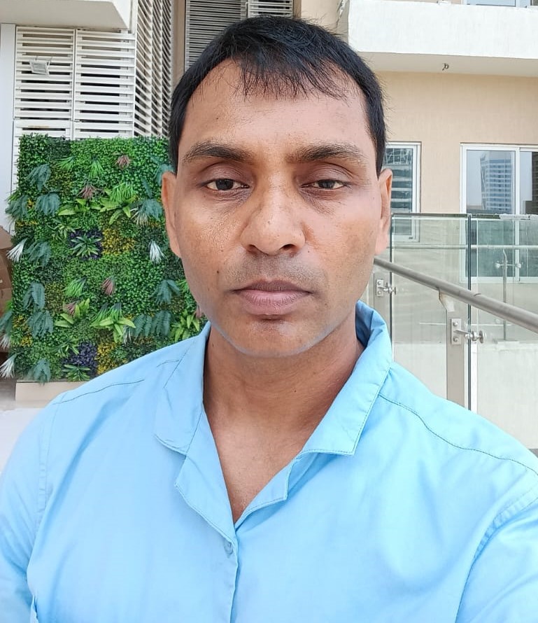 Vijay Pandey - Full time Cook in Worli Naka in Mumbai