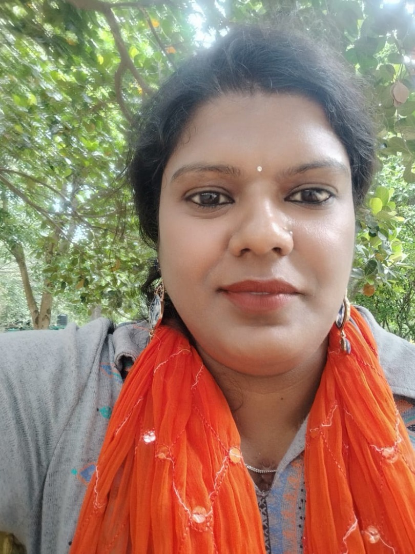 V Rajeshwari - Part time Baby Sitter in Hanumanthappa Colony in Bangalore Bengaluru