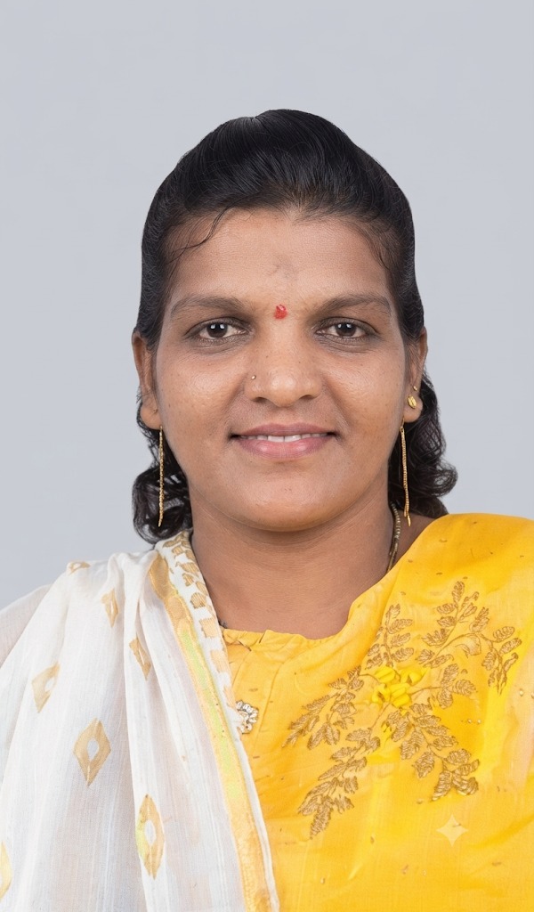 Mayuri bodke - Full time Cook and Baby Sitter in Vangani in Mumbai