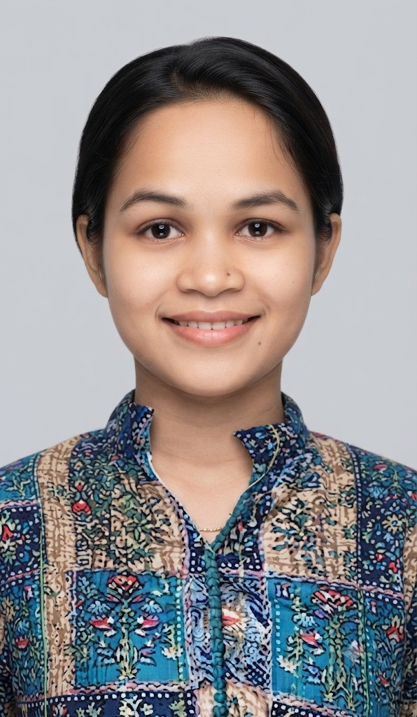 Sumitra Mallick - Full time Cleaner and Cook and Baby Sitter in Kandivali East in Mumbai
