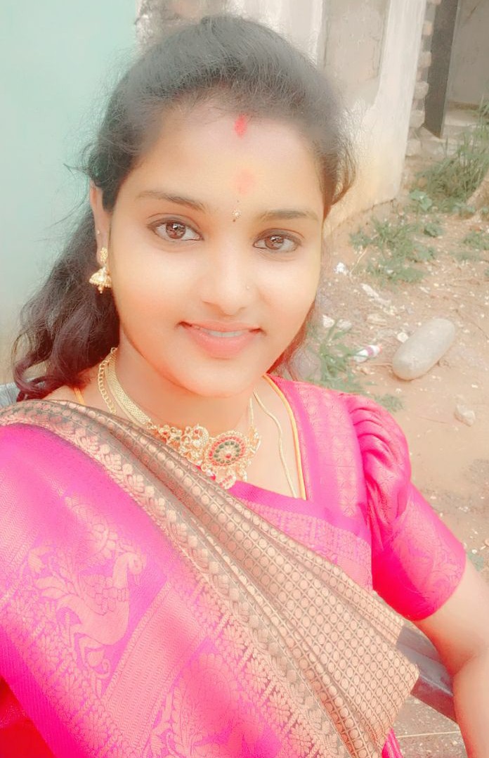 Pramila - Part time Cleaner and Cook and Baby Sitter in Kaval Bairasanadra, R T nagar in Bangalore Bengaluru