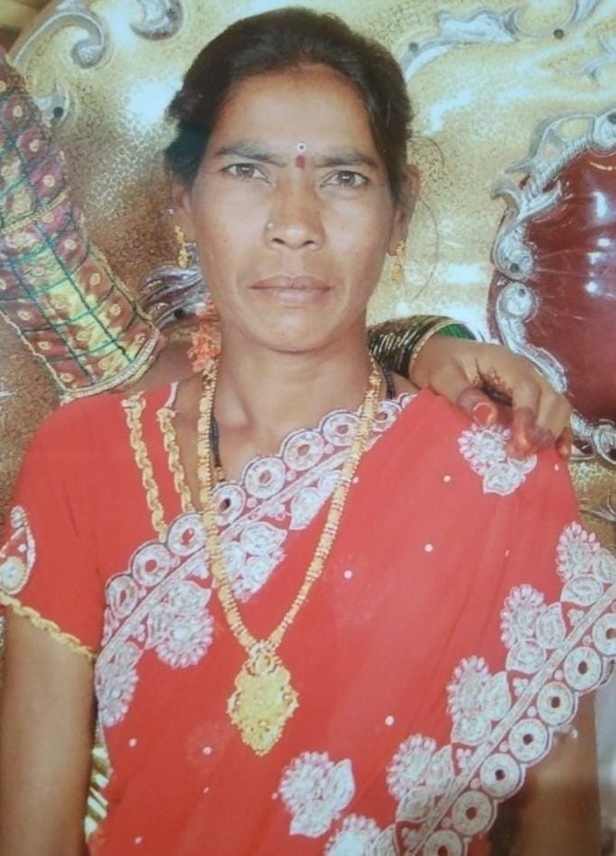 Munilakshmamma - Full time Cleaner and Baby Sitter in Mudiyanur in Bangalore Bengaluru