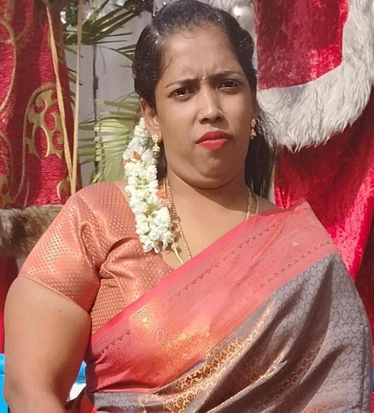 Ammu - Full time Cook and Baby Sitter in Cox Town Bus Stop in Bangalore Bengaluru