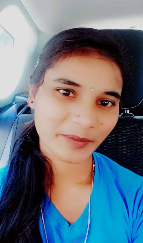 Anita Phakkirappa Hanchinamani - Part time Baby Sitter in Electronic City in Bangalore Bengaluru