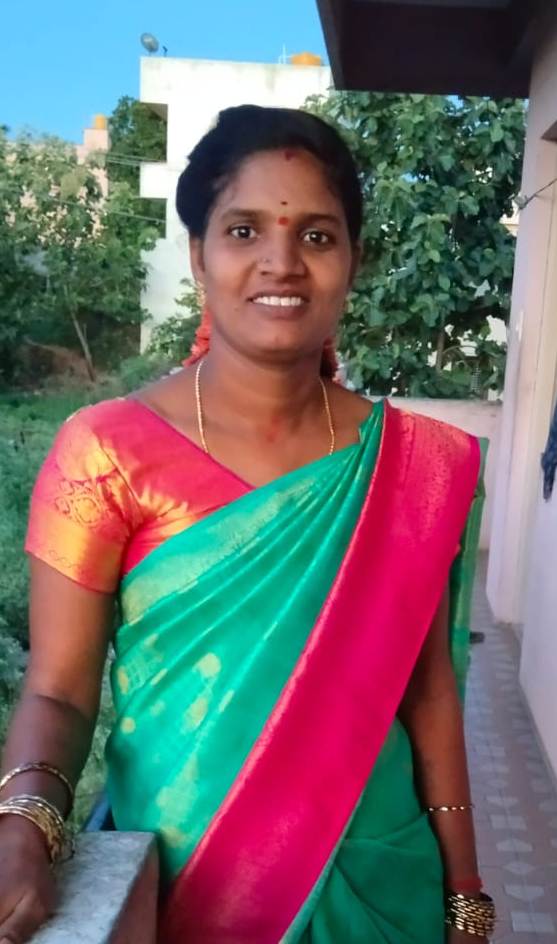 Rajeshwari - Part time Baby Sitter in J P Nagar in Bangalore Bengaluru