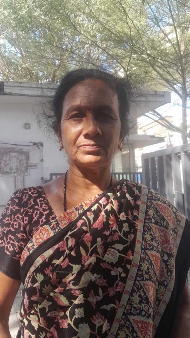 Lakshmi - Part time Cleaner in Umarbagh Layout in Bangalore Bengaluru