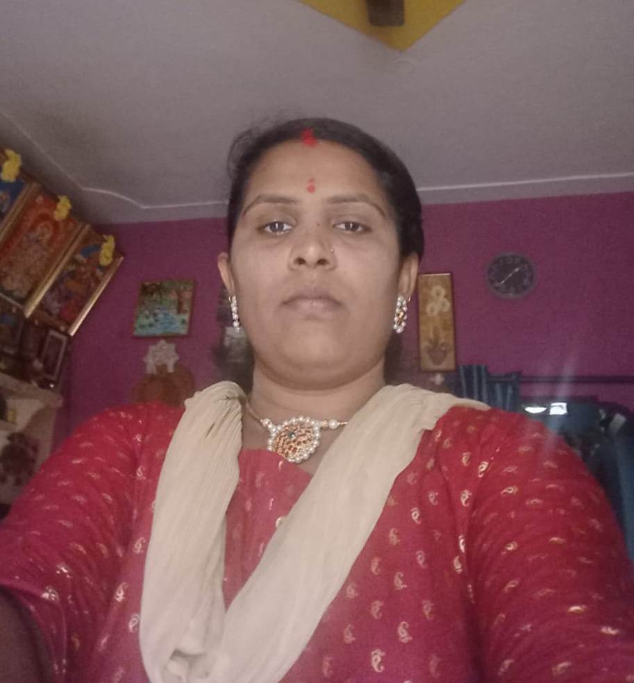 Lakshmi V - Part time Cleaner and Baby Sitter in Chandra Layout, Nayanda Halli in Bangalore Bengaluru