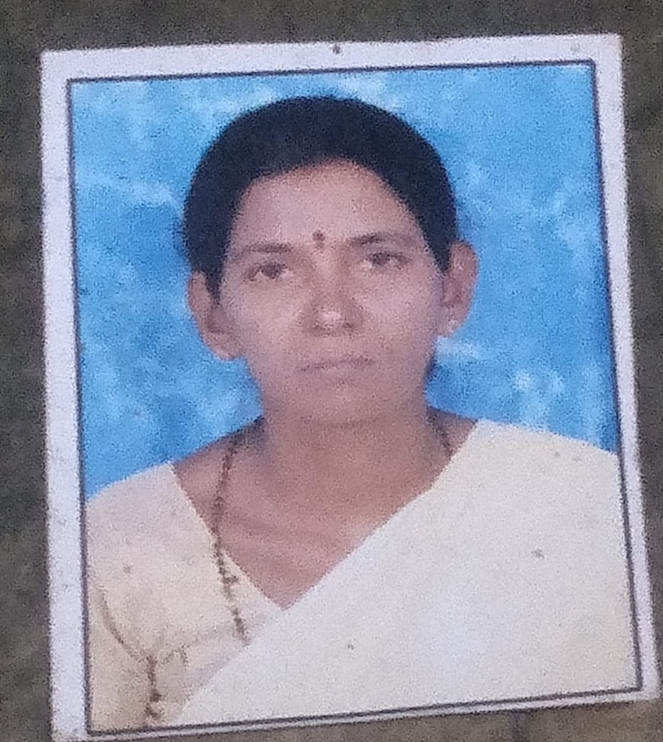 Lakshamma - Full time Cook and Baby Sitter in Madhura Nagar in Bangalore Bengaluru