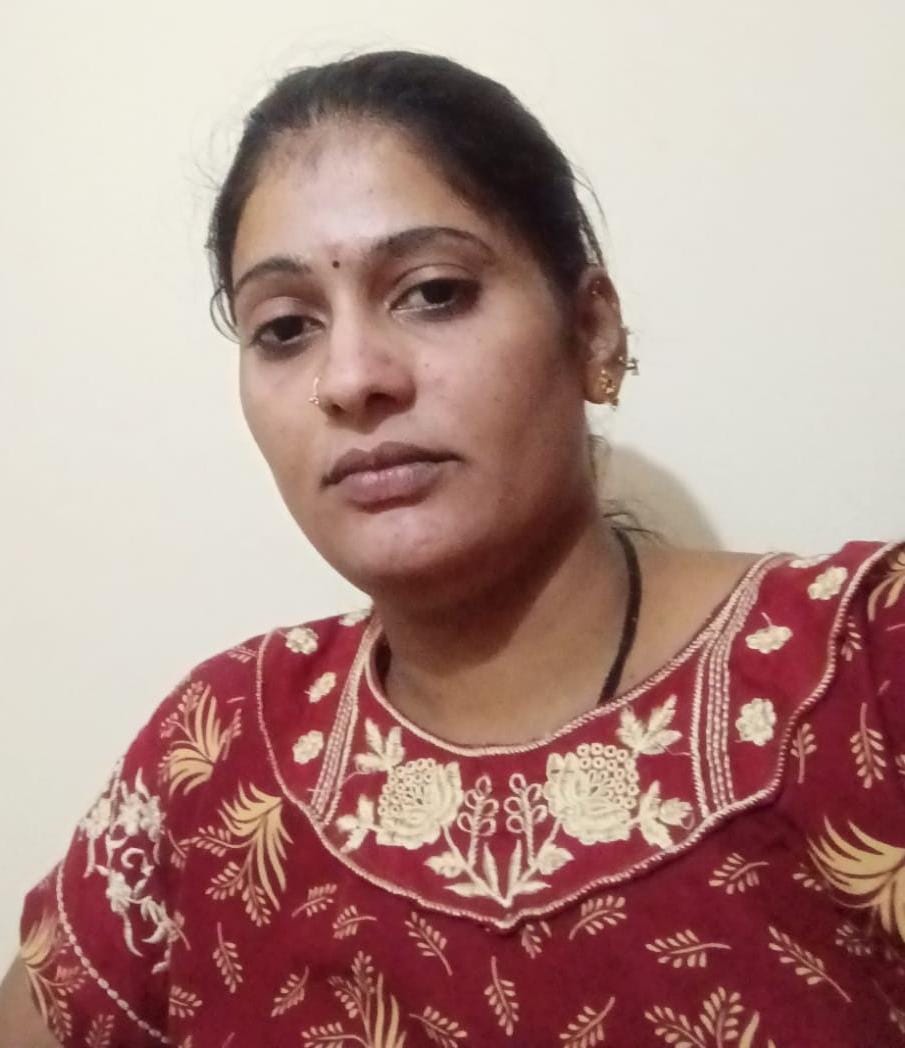 Kuraba Geetha - Part time Cook in Chamrajpet in Bangalore Bengaluru