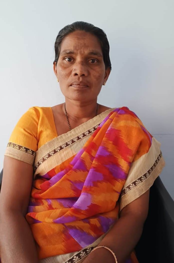 Nalini - Full time Cleaner and Cook in Chamarajanagar in Chamrajnagar