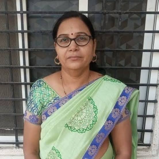 Gayatri - Part time Cleaner in Shanti Nagar in Bangalore Bengaluru