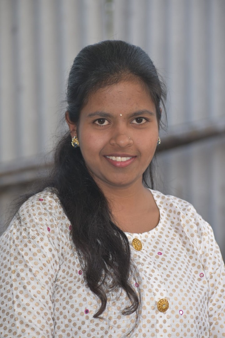 Kavya - Part time Cleaner and Baby Sitter in Naidu Layout in Bangalore Bengaluru