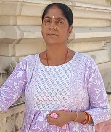 Mina Paswan - Full time Baby Sitter in Kolkata in Kolkata