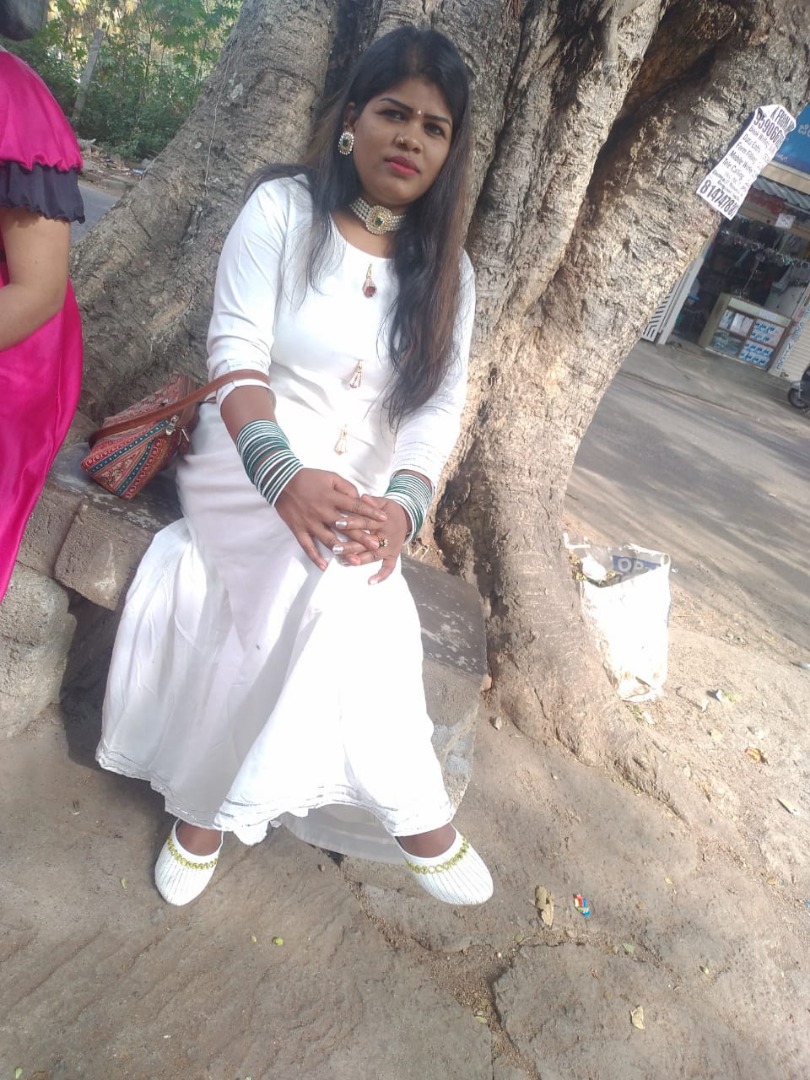 Sowmiya - Part time Baby Sitter in Old Guddadahalli in Bangalore Bengaluru
