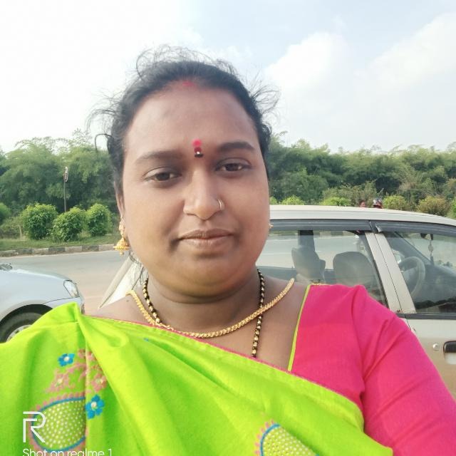 Mangamma - Part time Cleaner and Cook and Baby Sitter in Whitefield in Bangalore Bengaluru