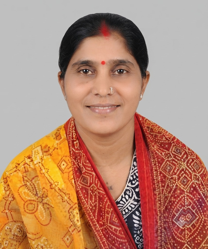 Laxminiya Devi - Part time Cleaner and Cook in Goregaon West in Mumbai