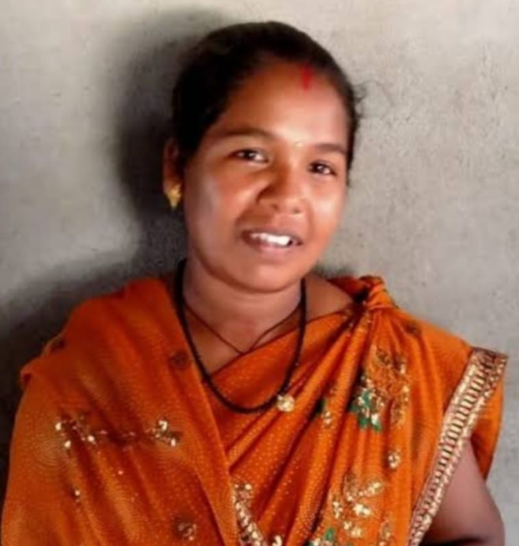 Menakshi - Part time Baby Sitter in Madhuranagara, in Bangalore Bengaluru