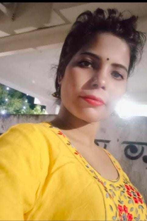 Pinki Pramanik - Part time Baby Sitter in Koramangala in Bangalore Bengaluru