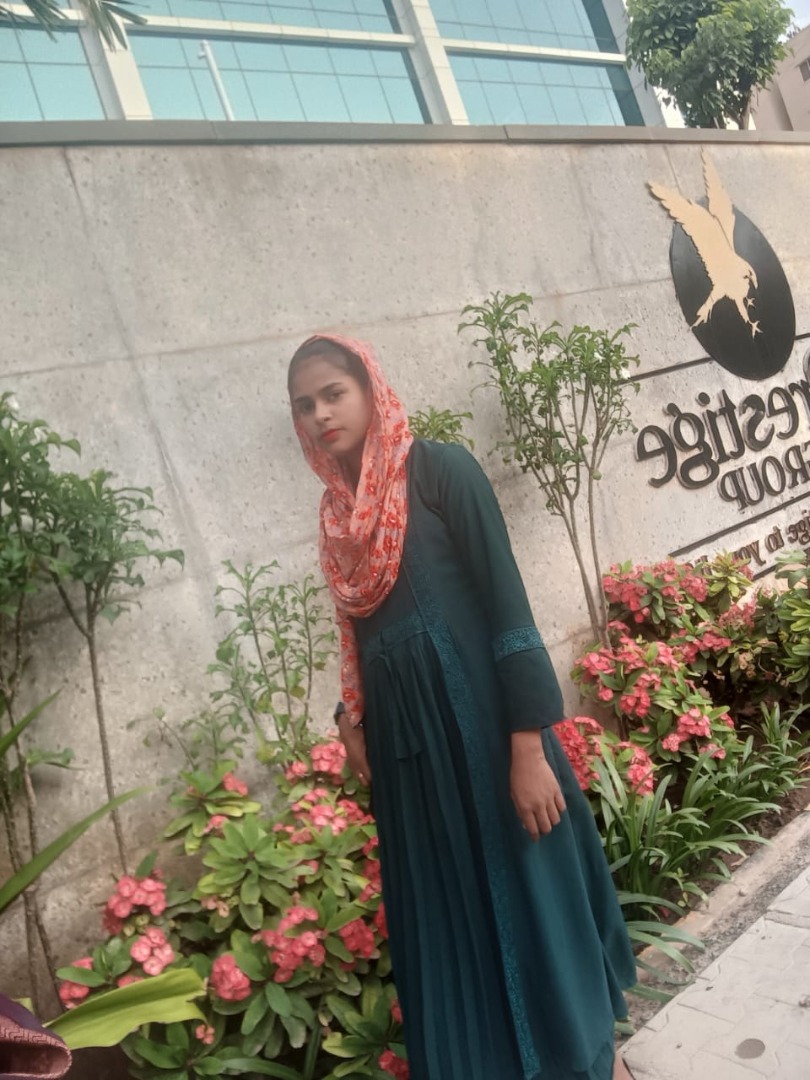 Farida bagam