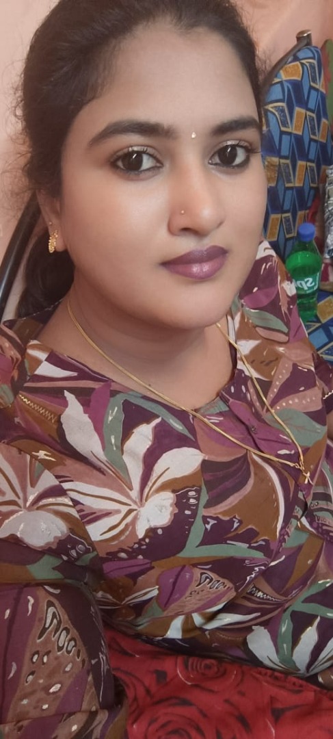 R Nithya - Part time Cook and Baby Sitter in Neelasandra in Bangalore Bengaluru