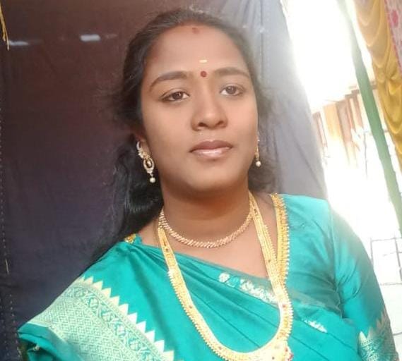 Keerthana - Part time Baby Sitter in Halasuru in Bangalore Bengaluru