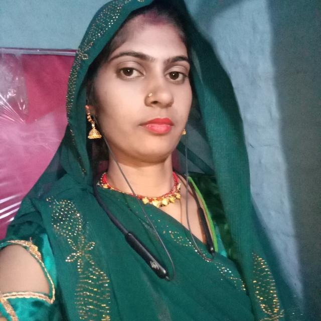 Shobha - Part time Cleaner and Baby Sitter in Electronic City in Bangalore Bengaluru
