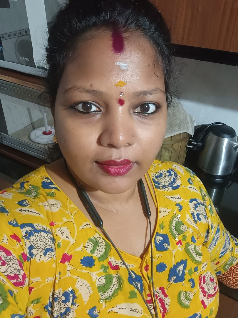 Bhuvaneswari - Part time Cleaner in Neelasandra in Bangalore Bengaluru