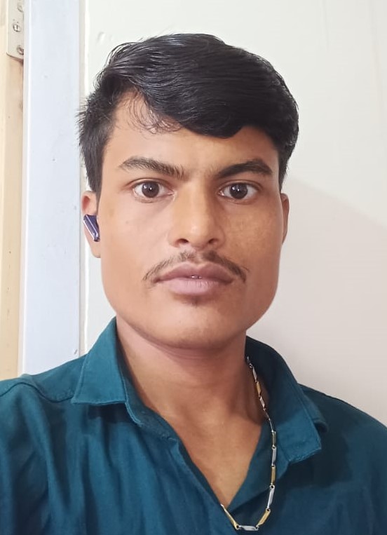 Arjun Pal - Full time Cleaner in Worli Naka in Mumbai