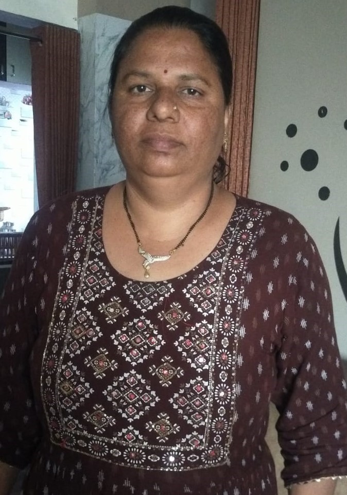 heena kalal - Part time Cook and Baby Sitter in amul garden in Ahmedabad