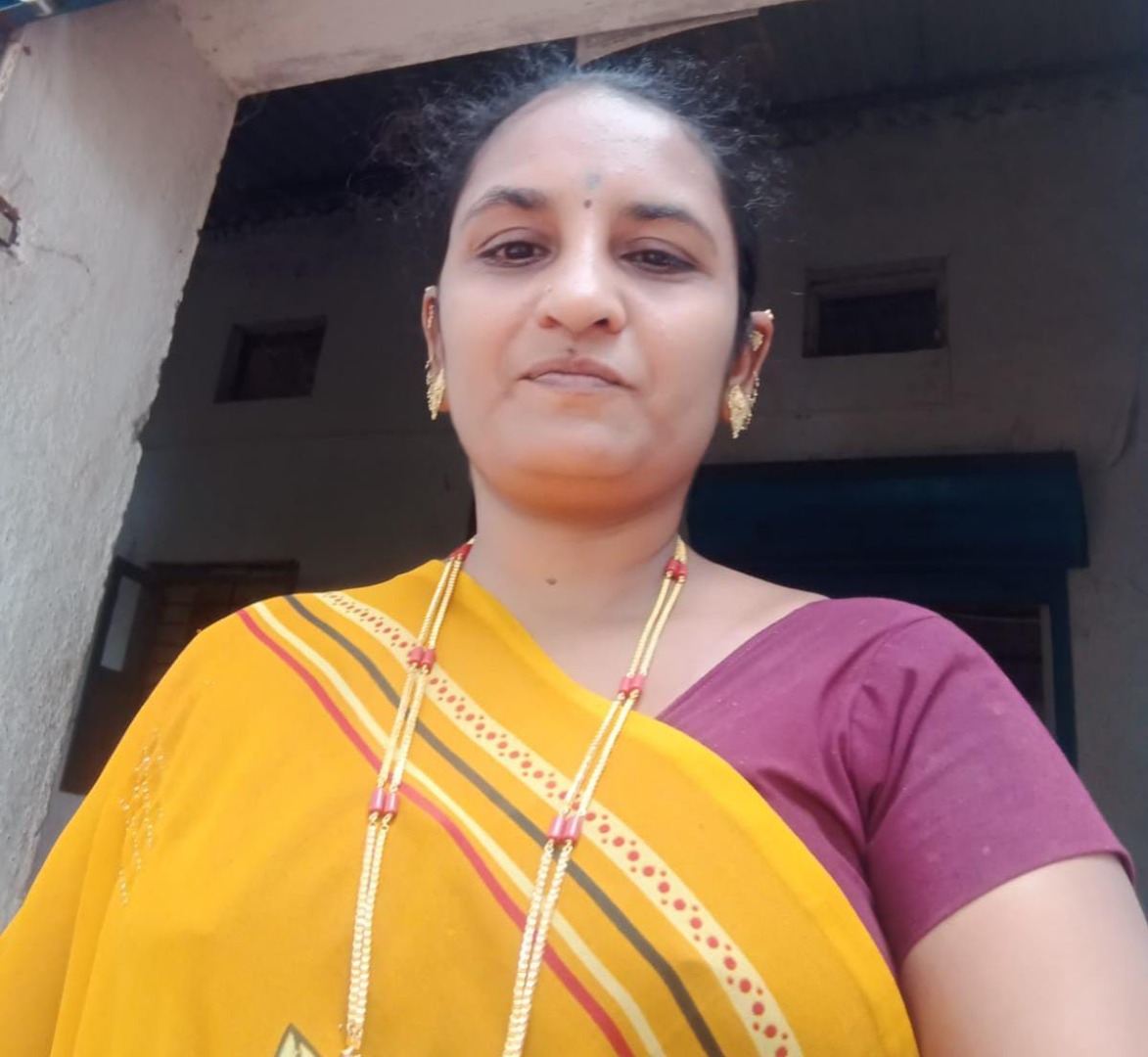 Bharati Sunkad - Full time Cleaner and Cook and Baby Sitter in Tulasigeri , bagalkot karnataka - 587204 in Dharwad