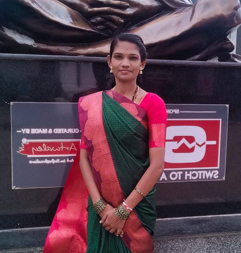 Rekha Iresh Padadoli - Full time Cleaner and Baby Sitter in Hoskote Karnataka in Bangalore Bengaluru