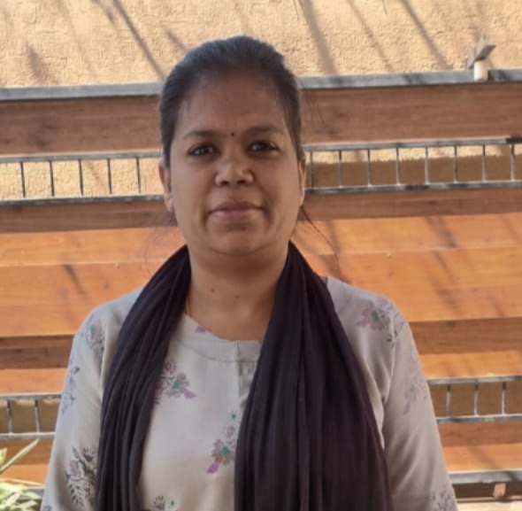 Sunitha - Part time Cleaner in Domlur in Bangalore Bengaluru