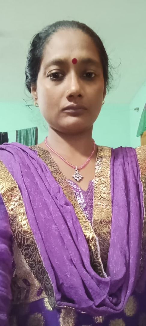 Mithu chowdhuri - Full time Cook in Gurgaon in Delhi