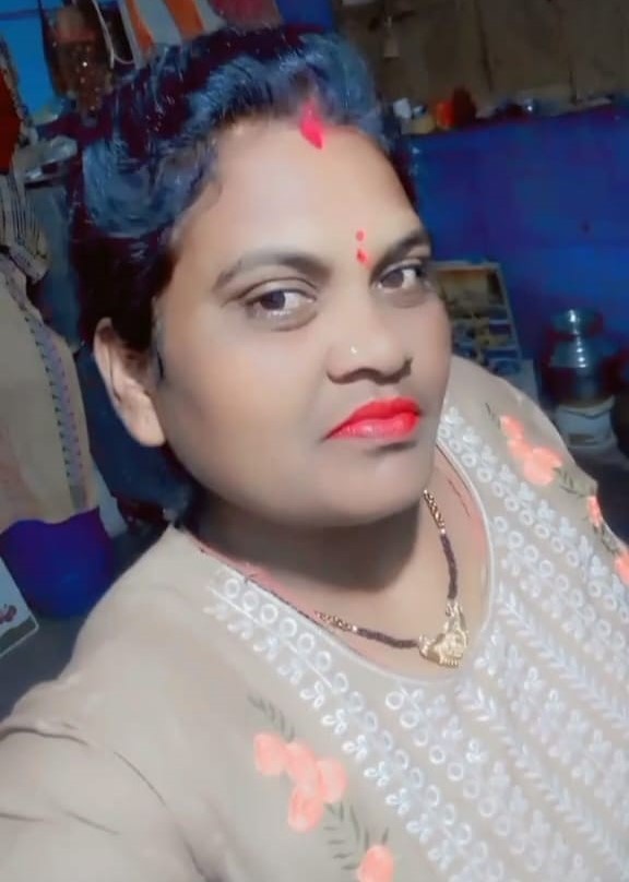 Rajni bai - Full time Baby Sitter in bhopal in Bhopal