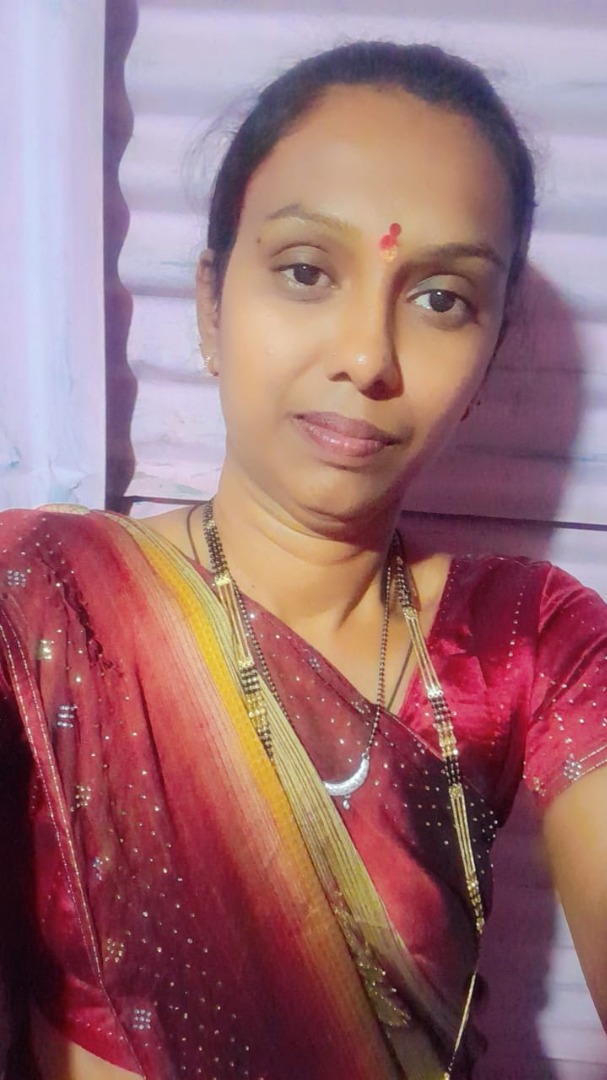 Jayashree chandrakant navi - Full time Cook and Baby Sitter in Solapur in Sholapur