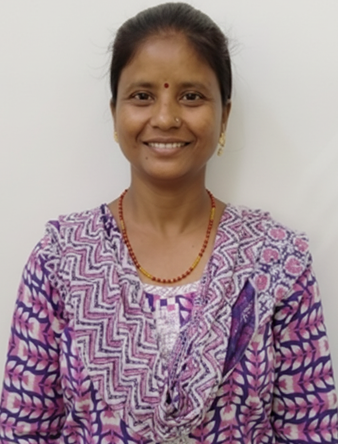 Gunja tirkey - Full time Baby Sitter in malad west in Mumbai