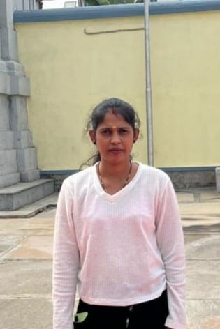 Sima Jadhav - Full time Cleaner and Baby Sitter in Bilekahalli in Bangalore Bengaluru