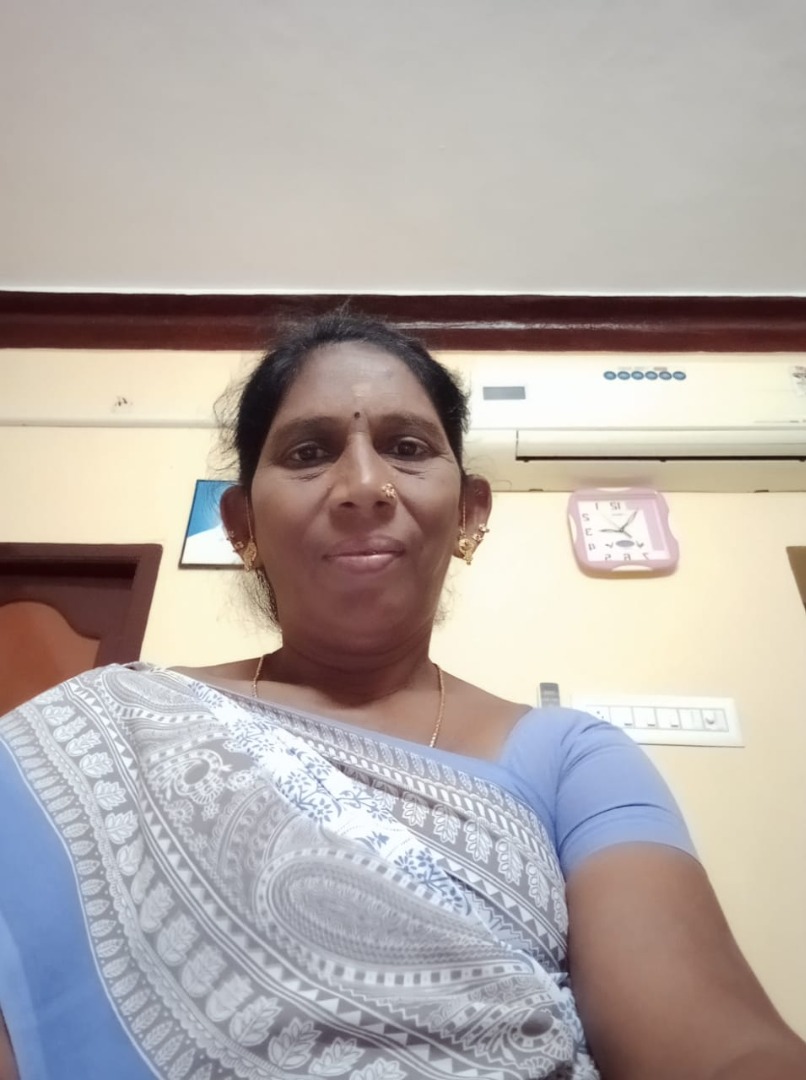Meena Iyyanar - Full time Cleaner and Cook in Angammal Colony Salem in Bangalore Bengaluru