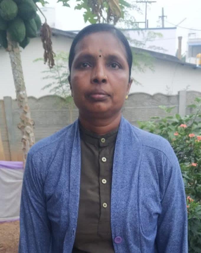 Bhagya Lakshmi R - Full time Cleaner and Cook and Baby Sitter in Near mariyamma temple last cross ujjanipura bhadravati shimonga karnataka -577302 in Shimoga