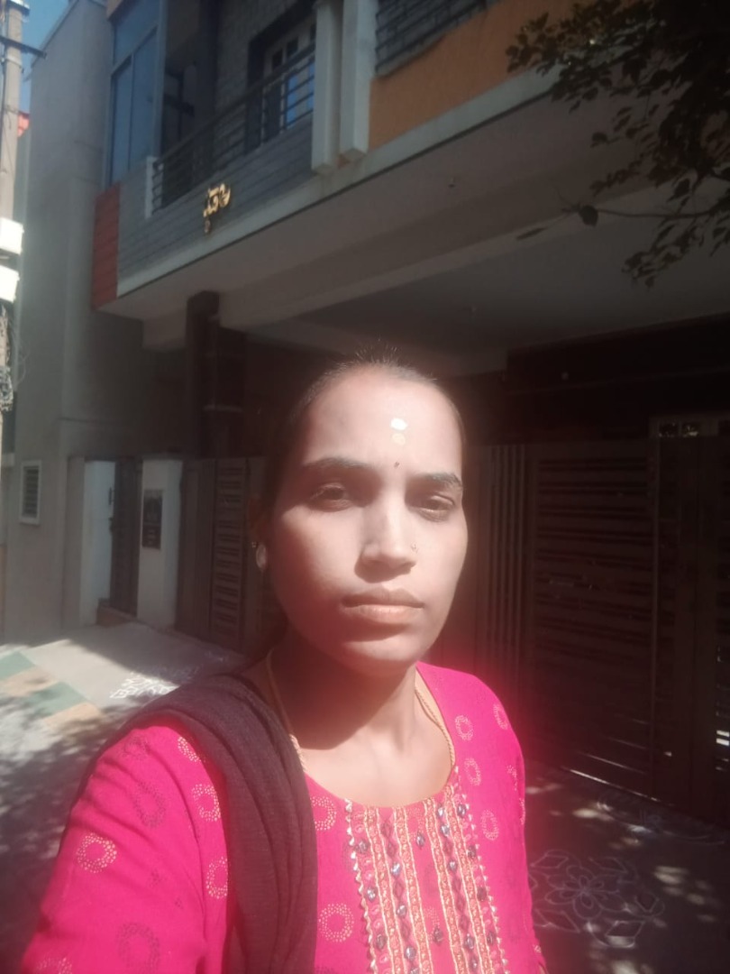 Latha j - Part time Baby Sitter in Rajajinagar in Bangalore Bengaluru
