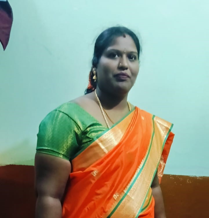 Rajeshwari - Part time Baby Sitter in Viveka Nagar in Bangalore Bengaluru