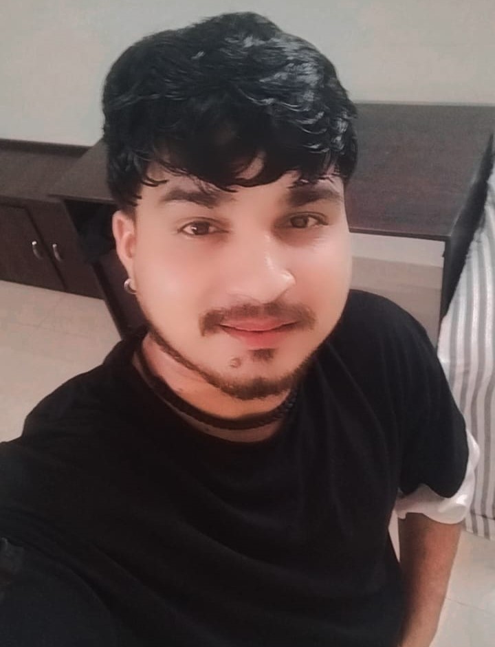 Varun Kumar Paswan - Full time Cleaner and Cook in Bihar in Patna