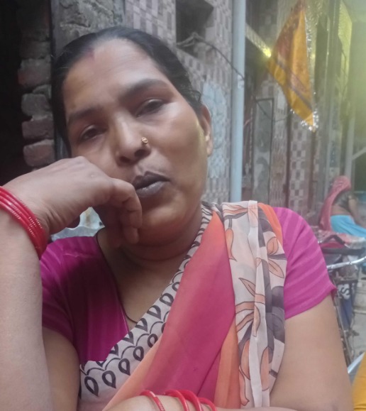 Pushpa - Part time Cleaner in Sangam Vihar in Delhi