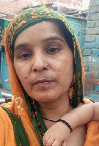 Babita - Part time Cleaner and Cook and Baby Sitter in Mandoli in Delhi