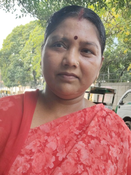 Gaytri devi - Part time Cook in Mayur Vihar in Delhi